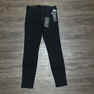 Liverpool Women's Black Skinny Jeans